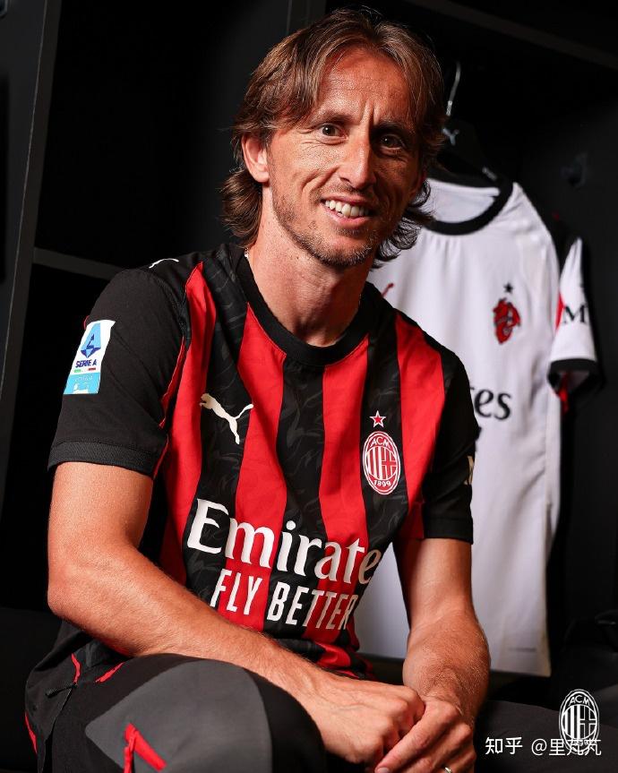 动漫游戏神作《七龙珠Z：卡卡罗特》销量破千万！