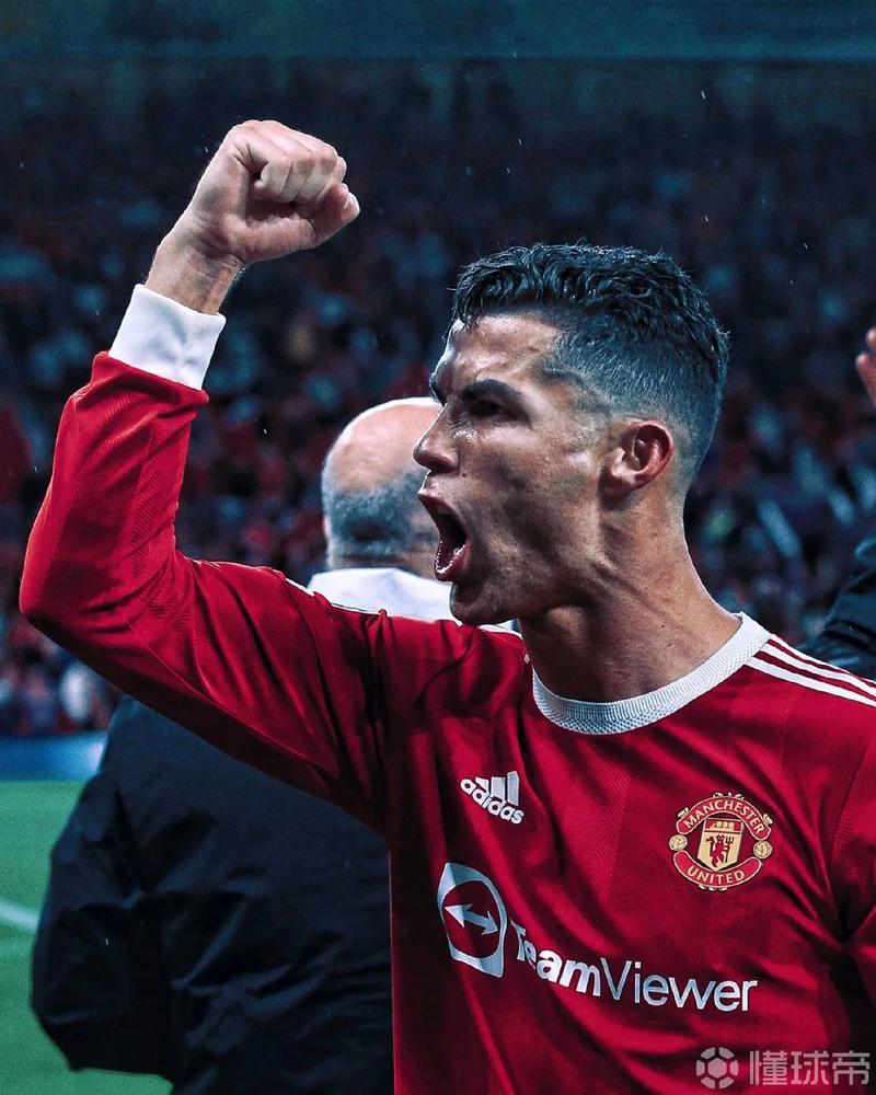 卫冕冠军爆冷遭遇13连败！联盟退步最快球队陷入低谷，解散呼声渐高