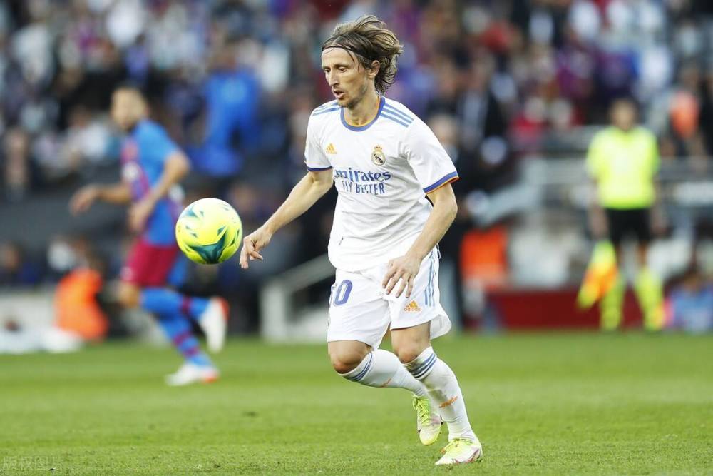 [NBA]腾出7000万空间！3换1正式报价！最快速度交易浓眉